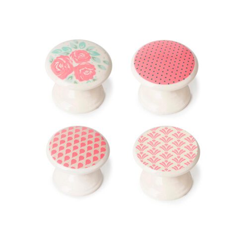 BLÍSTER COM 4 PUXADORES REDONDOS PARA MÓVEIS, FABRICADOS EM ZAMAK ESTILO DECORATIVO. MOD. M4 Ø33mm. REI
