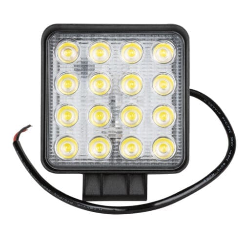 FOCO AUXILIAR COM 16 LEDS 48W QUADRADO DE LUZ DISPERSA
