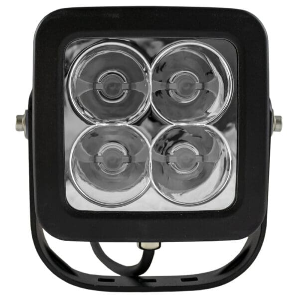 FOCO AUXILIAR COM 4LEDS 40W QUADRADO DE LUZ CONCENTRADA