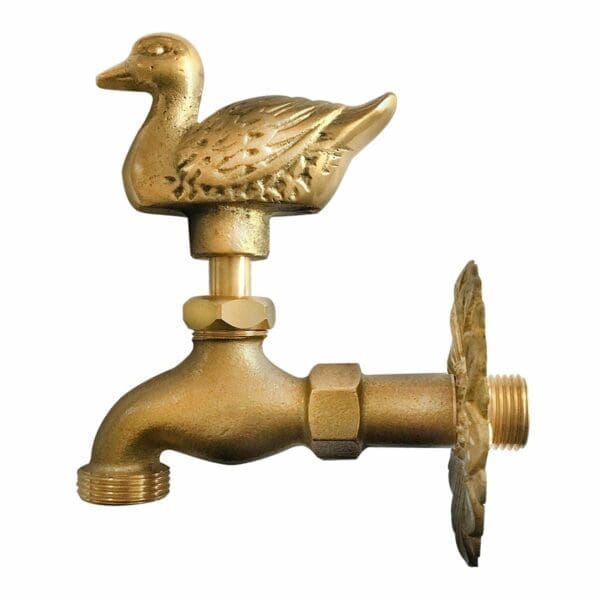TORNEIRA LATÃO PATO COM ROSETA